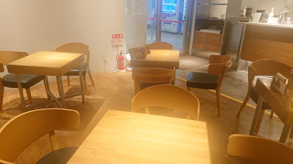 サザコーヒー 席